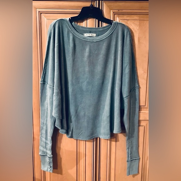 NWT Free People Microphone Drop Thermal - Picture 9 of 15
